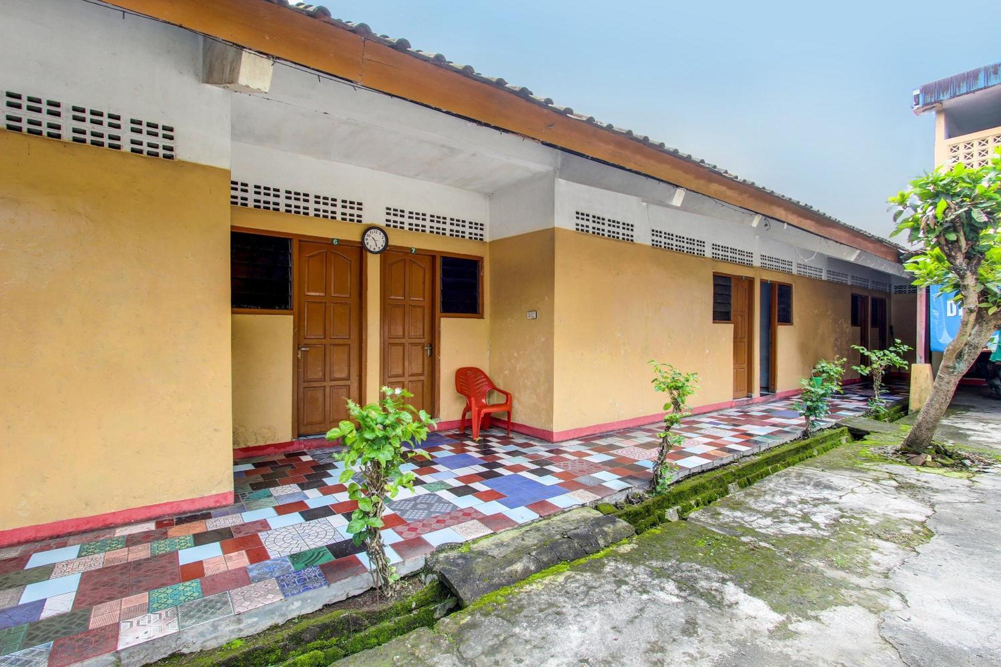 Spot On 92336 Hotel Sukowati Solo Exterior foto