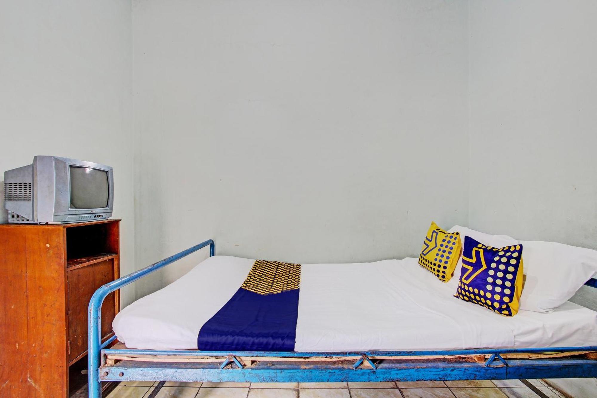 Spot On 92336 Hotel Sukowati Solo Exterior foto